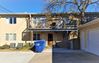 2 beds, 1 bath, $875