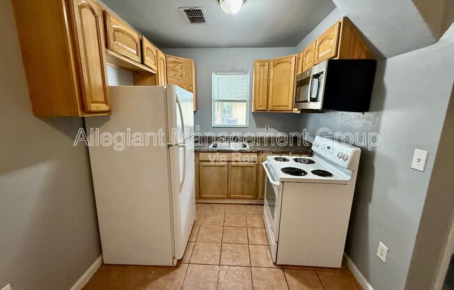 500 CLAUDE HOLMES STAR ROUTE AVE