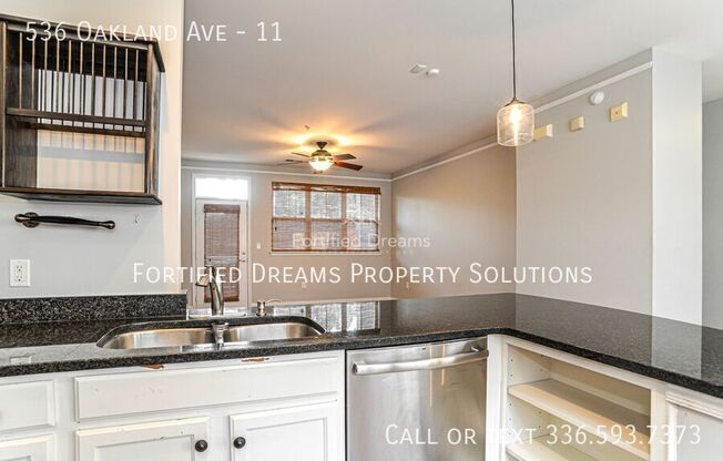536 OAKLAND AVE