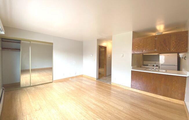 1620 Marshall