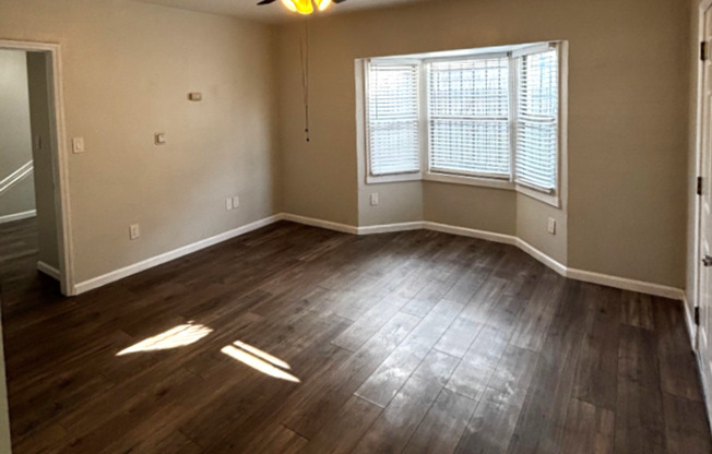 1 bed, 1 bath, $1,995, Unit 7906