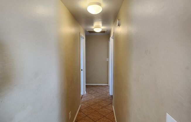 Beautiful 3 Bed/2 Bath on 2+ Acre Horse Property