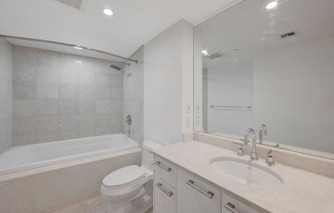 1 bed, 1.5 baths, $1,900, Unit # 804