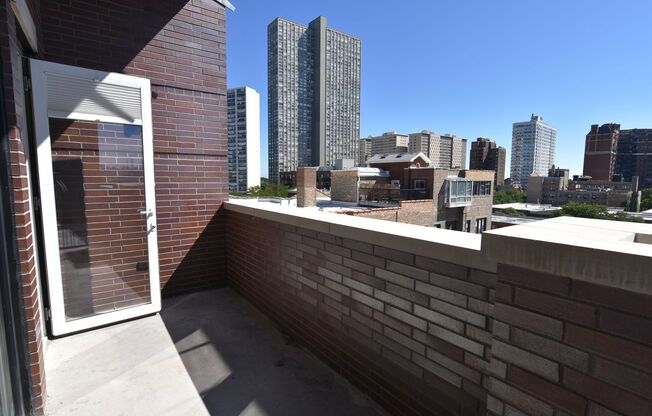 1 bed, 1 bath, 711 sqft, $2,800, Unit 3833-617