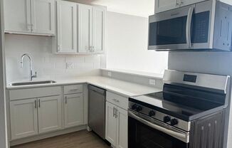 1 bed, 1 bath, 550 sqft, $1,350, Unit 401