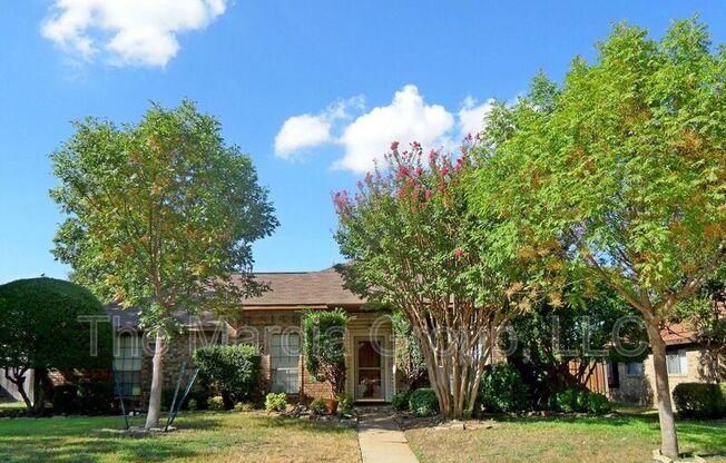 1321 CHICOTA DR
