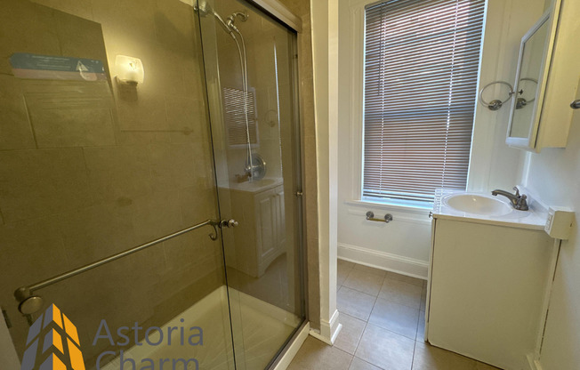 Welcome to 1749 Homestead St – Where Comfort Meets Style!