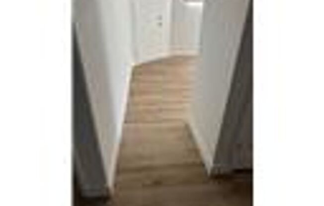 2 beds, 2 baths, $1,190, Unit # 2012