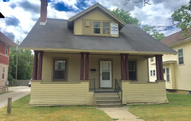 4 Bedroom House Across from EMU! Available Fall 2026