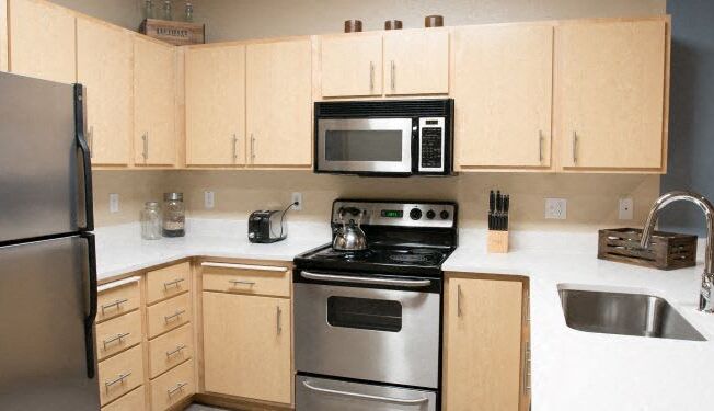 Apartments for Rent Sacramento-Fremont Mews Apartments Kitchen