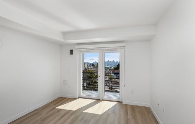 Studio, 1 bath, 300 sqft, $1,622, Unit 225