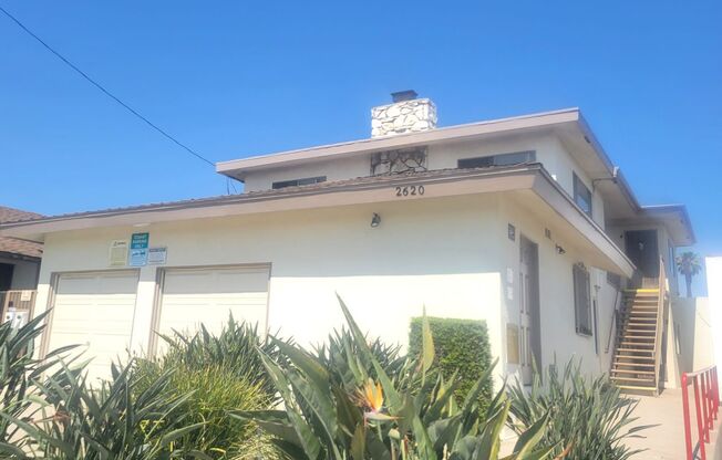 Memorial Apartments- Super Clean 2 Bedroom 1 Bath Apartment in Memorial Heights