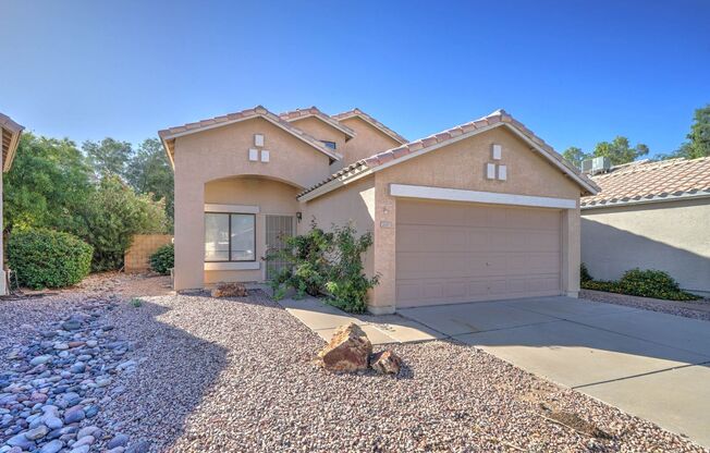 Desirable North Phoenix  Home with 1 Downstairs Bedroom!!!
