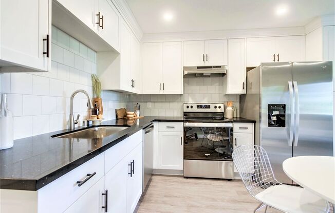 3 beds, 2.5 baths, 1,222 sqft, $3,295, Unit 34