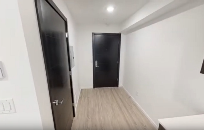 Studio, 1 bath, 272 sqft, $1,160, Unit 314