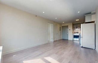 1 bed, 1 bath, 600 sqft, $2,700, Unit 6J