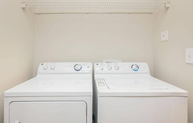 2 beds, 2 baths, 1,175 sqft, $1,575