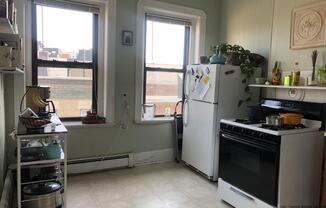 98 SALEM ST