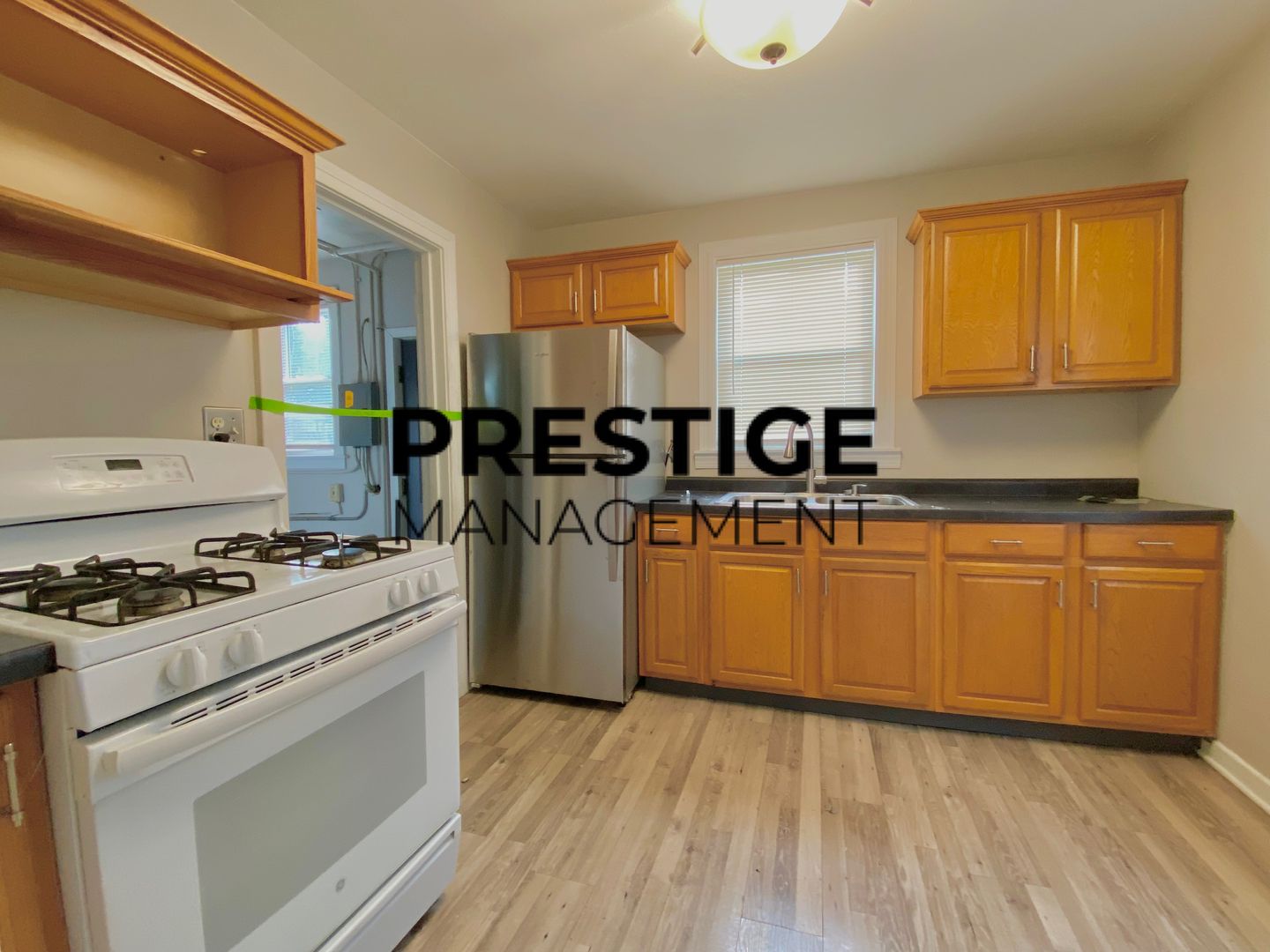 2 Bed 1 Bath Town House