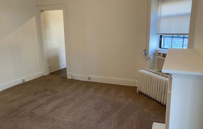 2 beds, 1 bath, 762 sqft, $1,599, Unit 1301-36