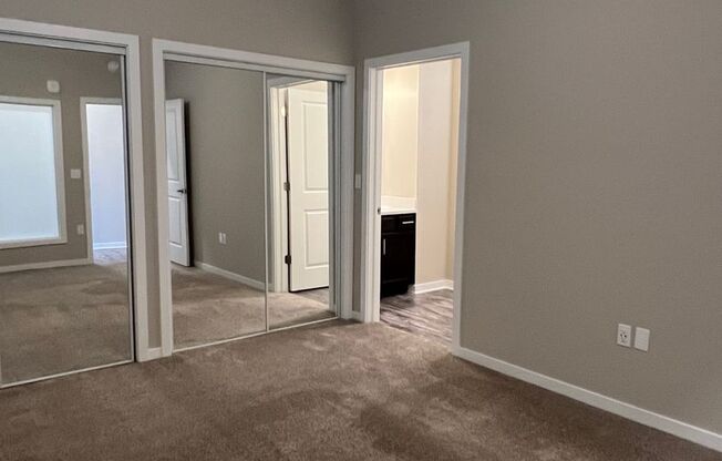 2 beds, 2 baths, 1,533 sqft, $2,800, Unit 213