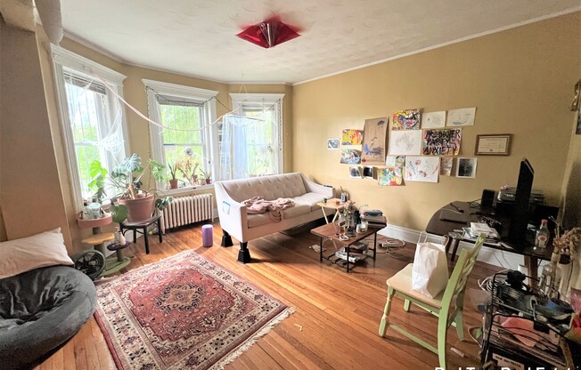 1721 Commonwealth Ave Apt 1