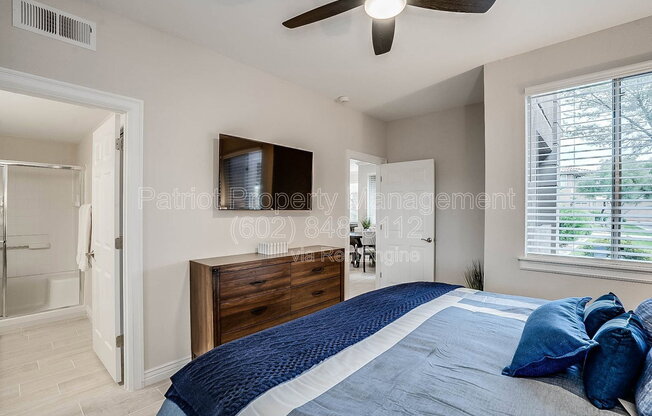 2 beds, 2 baths, 972 sqft, $2,800, Unit Unit 1150