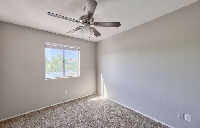 16741 E Westby - Glazer