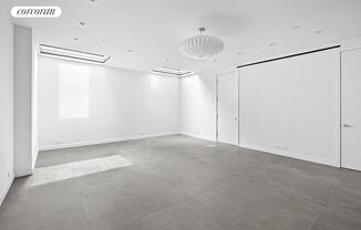 206 N 8 ST