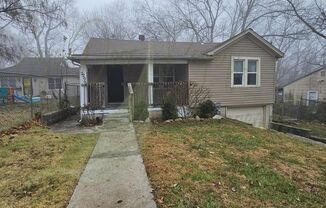 3 BEDROOM HOME IN KC!!!