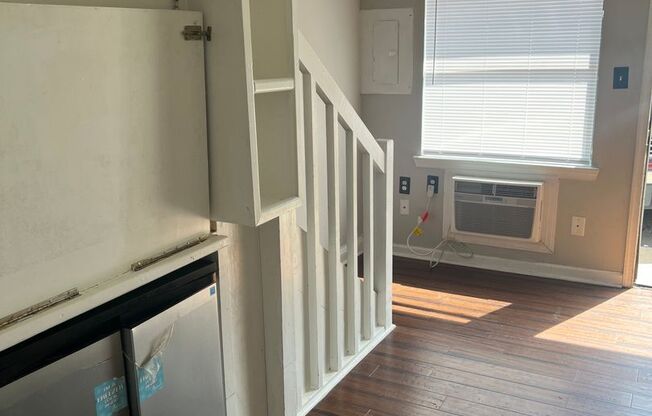 1 bed, 1 bath, 252 sqft, $950, Unit Unit 39