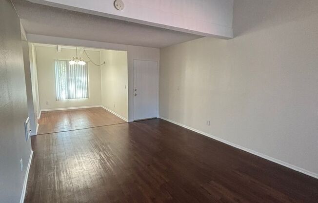 1 bed, 1 bath, 780 sqft, $2,375, Unit 16