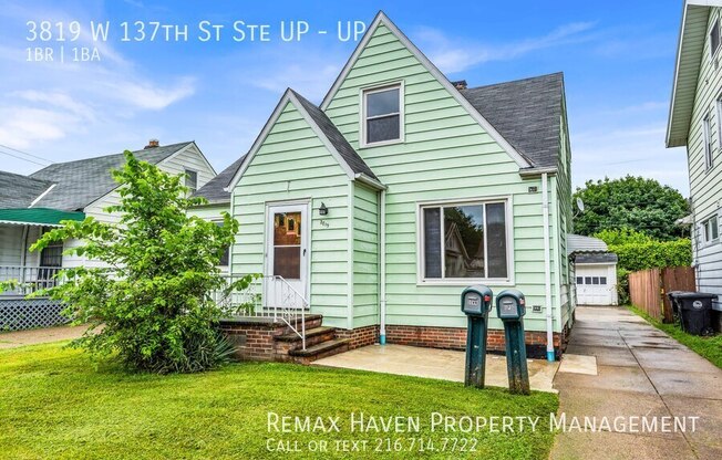 3819 W 137 ST