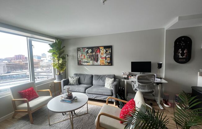 1 bed, 1 bath, 662 sqft, $1,650, Unit NK-704