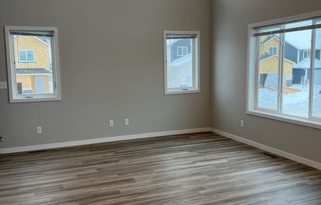 New 3 Bedroom/3 Bathroom House