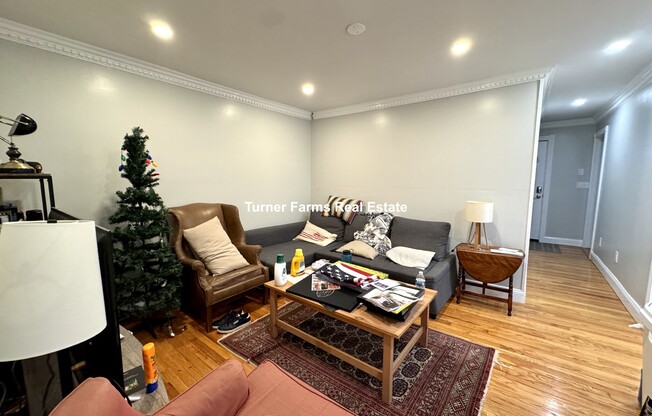 83 E BROOKLINE ST