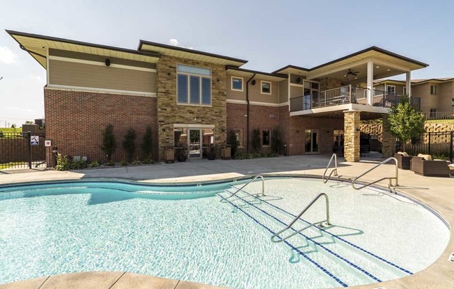 Resort-style pool at Villas of Omaha in northwest Omaha NE 68116