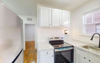 1 bed, 1 bath, $1,200, Unit Unit 02 - 2335