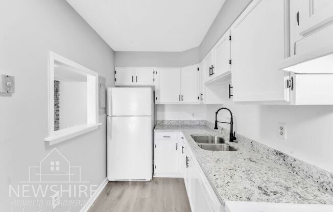 2 beds, 1.5 baths, 1,600 sqft, $1,064, Unit 26