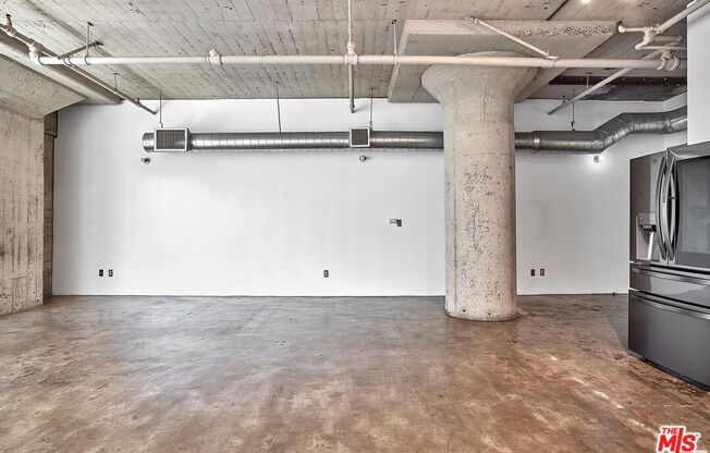 1 bed, 1 bath, 773 sqft, $3,100, Unit 302