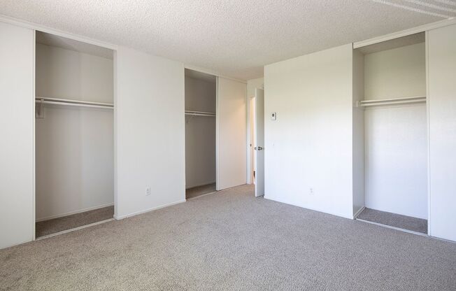 1 bed, 1 bath, 824 sqft, $2,395, Unit 327