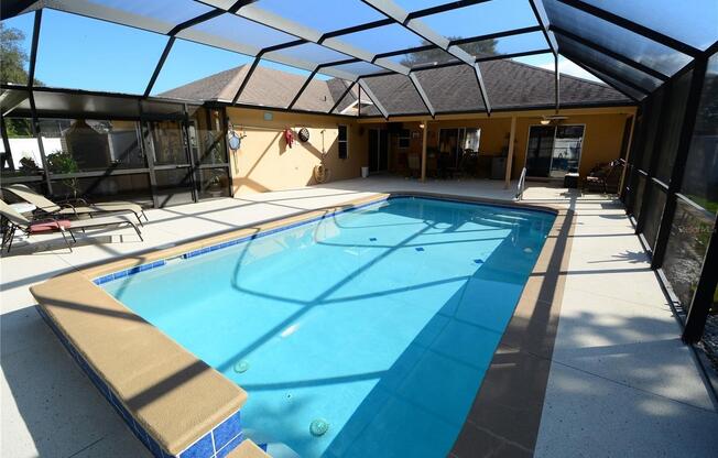 26 FOLSON LN