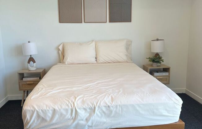 Studio, 1 bath, 583 sqft, $2,299, Unit Unit 12