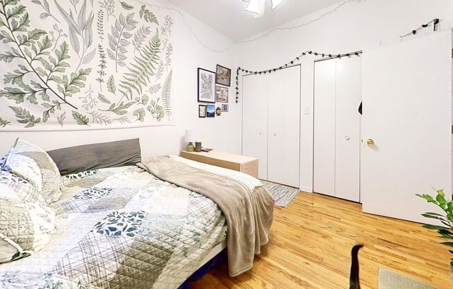 2 beds, 1 bath, 890 sqft, $2,600, Unit 1333 1B