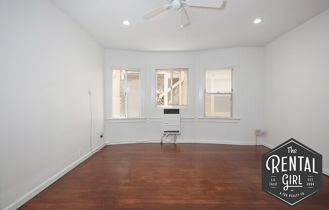 40 Rose Ave