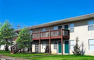 1519 Crums Ln