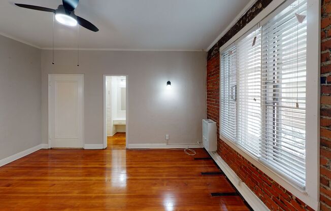 La Chandelle Apts...Charming building...Renovated Apartments Available...Hardwood Floors!