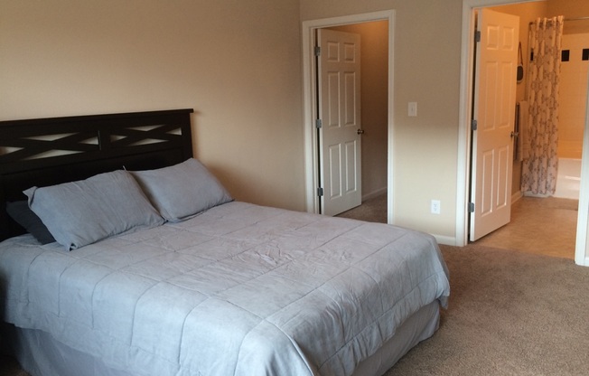 2 beds, 2 baths, 1,149 sqft, $1,366, Unit 2007