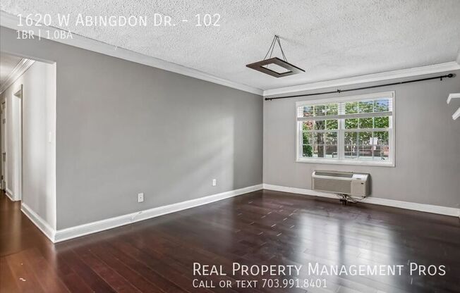 1620 W ABINGDON DR