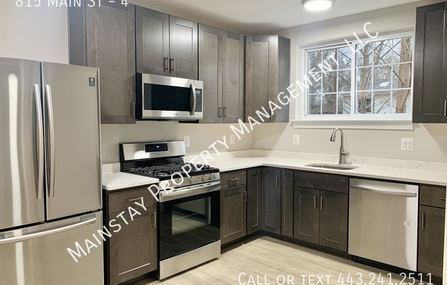 815 MAIN ST